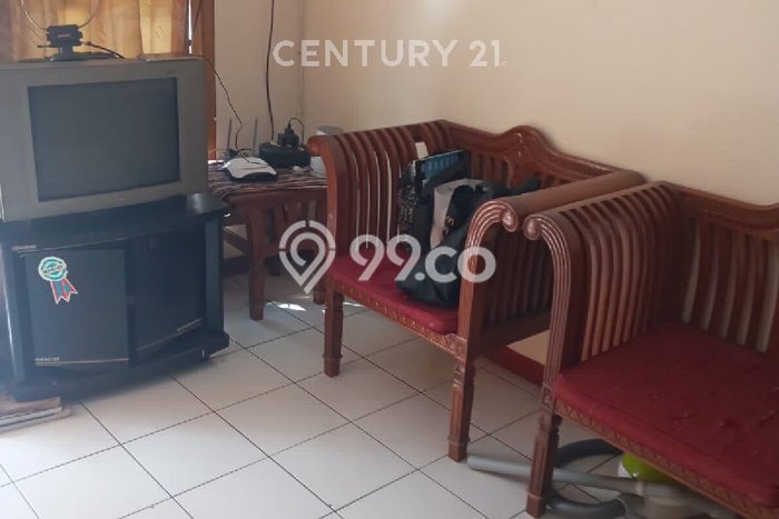 Dijual Cepat Rumah Bagus Siap Huni LB 180m2 di Karawaci, Tangerang Dijual Cepat Rumah Bagus Siap Huni LB 180m2 di Karawaci, Tangerang