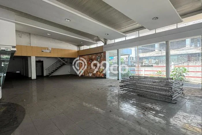 KAWASAN BISNIS! Komersial di Mampang Prapatan, Luas 975m², Jalan Raya KAWASAN BISNIS! Komersial di Mampang Prapatan, Luas 975m², Jalan Raya
