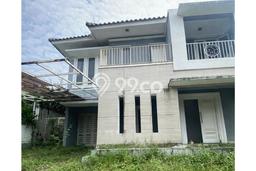 Rumah Minimalis 4 Kamar LT 338m2 di Sentul City Rumah Minimalis 4 Kamar LT 338m2 di Sentul City
