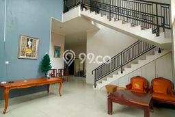Rumah Elit Modern Tanpa Renovasi di Sentul City Bogor Rumah Elit Modern Tanpa Renovasi di Sentul City Bogor