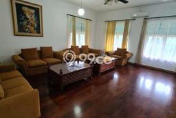 Rumah sewa siap huni 6 KT di Sentul City, Bogor Rumah sewa siap huni 6 KT di Sentul City, Bogor