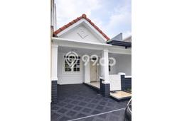 For Sale Hunian Rumah Nyaman 2 Kamar di Sentul City, Bogor For Sale Hunian Rumah Nyaman 2 Kamar di Sentul City, Bogor