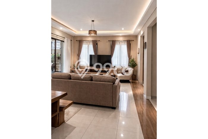 Ready to Use! Premium House LT 403m2 Desain Modern di Sentul City Ready to Use! Premium House LT 403m2 Desain Modern di Sentul City