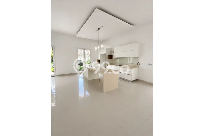 Rumah Minimalis 2 KT di Sentul City Bogor Unfurnished Rumah Minimalis 2 KT di Sentul City Bogor Unfurnished