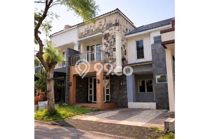 For Sale Hunian Rumah Terawat 3 KT di Sentul City, Bogor For Sale Hunian Rumah Terawat 3 KT di Sentul City, Bogor