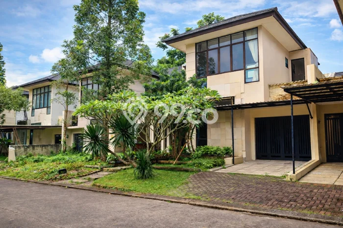 Disewakan! Rumah 3 Kamar Tidur &
2 Kamar Mandi di Sentul City, Bogor Disewakan! Rumah 3 Kamar Tidur &
2 Kamar Mandi di Sentul City, Bogor