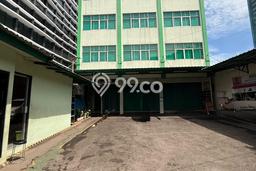Unit Kantor disewakan di Mampang Prapatan Jakarta Selatan dengan LT 444m2 / LB 568m2 Unit Kantor disewakan di Mampang Prapatan Jakarta Selatan dengan LT 444m2 / LB 568m2