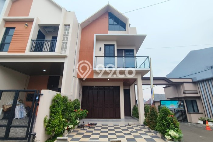 Jual Rumah Strategis Bagus Punya 3 KT di Ciracas Jakarta Timur SHM Jual Rumah Strategis Bagus Punya 3 KT di Ciracas Jakarta Timur SHM