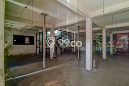 Area Ramai! Ruko Dijual di Ciputat untuk Bisnis Luas Bangunan 360m2 Area Ramai! Ruko Dijual di Ciputat untuk Bisnis Luas Bangunan 360m2