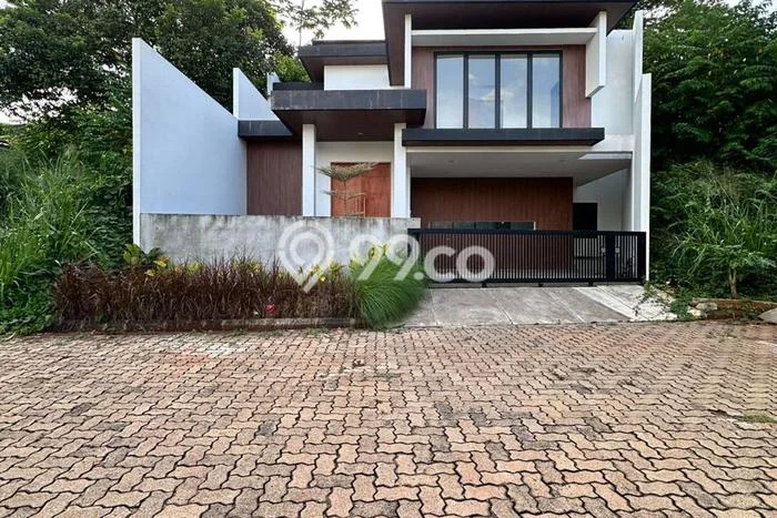 Dijual Hunian Mewah dengan Fasilitas Sekitar Lengkap di Cinere, Depok Dijual Hunian Mewah dengan Fasilitas Sekitar Lengkap di Cinere, Depok