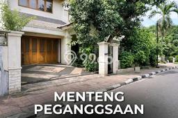 For Sale! Luxury House LT 537m2 Desain Modern di Pegangsaan For Sale! Luxury House LT 537m2 Desain Modern di Pegangsaan