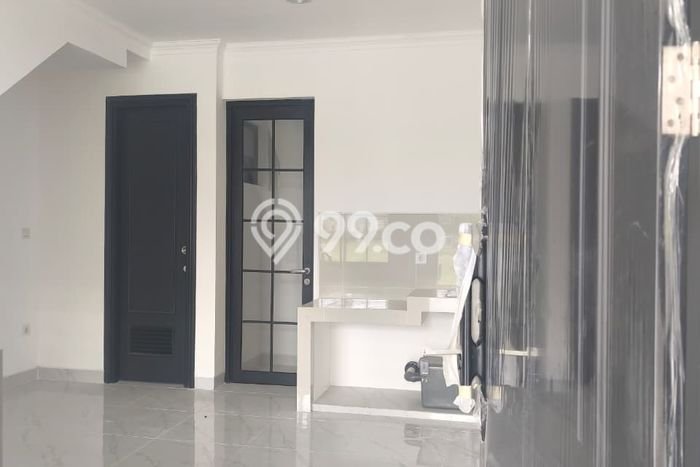Rumah Disewakan Jakarta Utara LT 45m2 LB 75m2 Kawasan Pantai Indah Kapuk 2 Rumah Disewakan Jakarta Utara LT 45m2 LB 75m2 Kawasan Pantai Indah Kapuk 2
