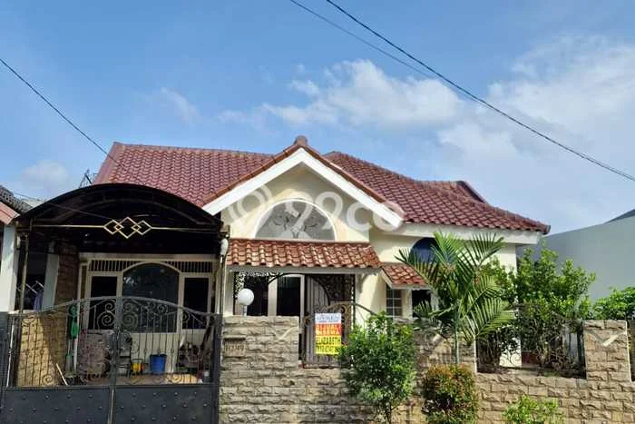 Rumah sewa siap huni 4 KT di Gading Serpong, Tangerang Rumah sewa siap huni 4 KT di Gading Serpong, Tangerang