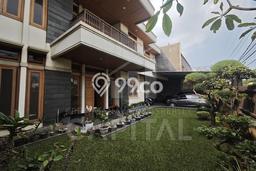 Rumah Luxury Modern Siap Huni di mekar wangi Bandung Rumah Luxury Modern Siap Huni di mekar wangi Bandung