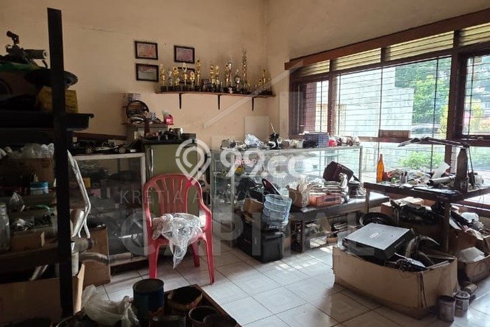 Hunian Kondisi Baik Disewakan di Bandung Kota, Bandung LT 500m2, LB 300m2 Hunian Kondisi Baik Disewakan di Bandung Kota, Bandung LT 500m2, LB 300m2