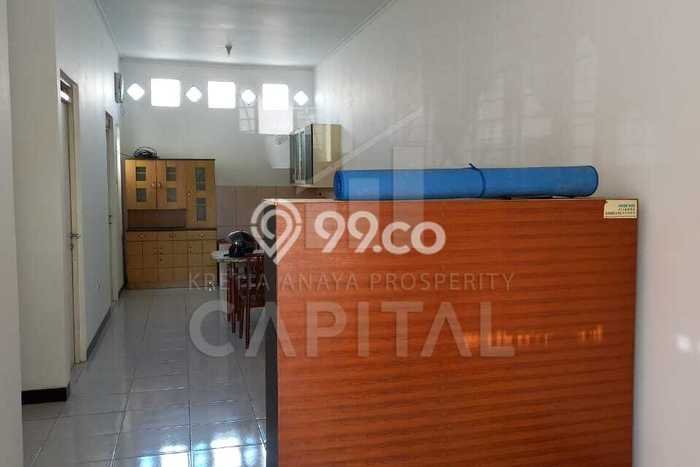 Jual Rumah Eksklusif 2 KT di Taman Holis Indah, Bandung Jual Rumah Eksklusif 2 KT di Taman Holis Indah, Bandung