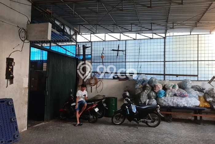 Pabrik Dijual di Jakarta Barat LT 400m2 & LB 250m2 Lokasi Terbaik! Pabrik Dijual di Jakarta Barat LT 400m2 & LB 250m2 Lokasi Terbaik!