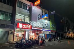 Unit Ruko Dijual di Serpong Tangerang Selatan Luas Bangunan 105m2 Unit Ruko Dijual di Serpong Tangerang Selatan Luas Bangunan 105m2