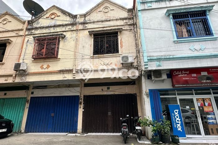 Ruko Disewa di Makassar dengan LB 160m2 Area Komersial Ramai Ruko Disewa di Makassar dengan LB 160m2 Area Komersial Ramai