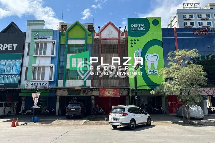 Ruko Disewakan di Panakkukang, Luas 300m², Lingkungan Bisnis Ruko Disewakan di Panakkukang, Luas 300m², Lingkungan Bisnis