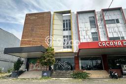 Ruko Dijual di Tamalanrea Makassar dengan LB 300m2 Ruko Dijual di Tamalanrea Makassar dengan LB 300m2