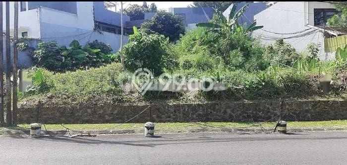 Tanah Dijual Lokasi Strategis di Bandung dengan Luas 327m2 Tanah Dijual Lokasi Strategis di Bandung dengan Luas 327m2