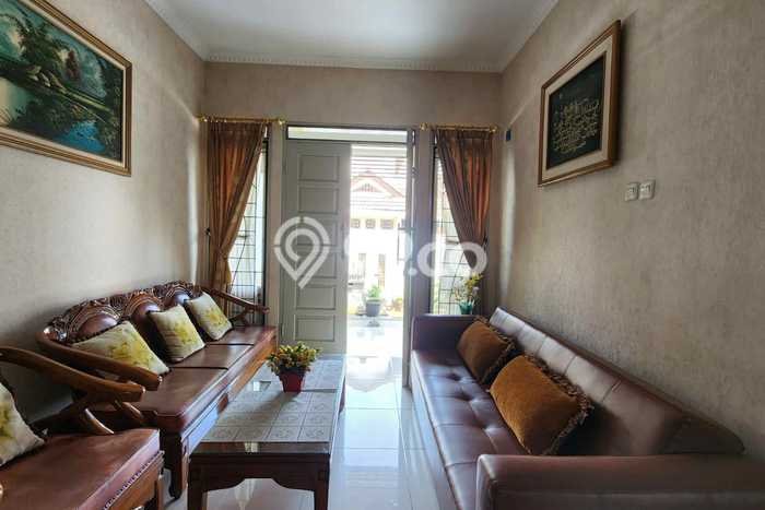 Rumah Modern 4 Kamar LT 222m2 di Cibaduyut Rumah Modern 4 Kamar LT 222m2 di Cibaduyut