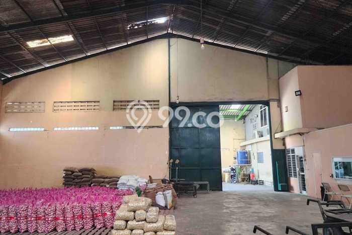 Gudang Kawasan , Luas 800m2m², Area Komersial, Dekat Bandung, Bandung Gudang Kawasan , Luas 800m2m², Area Komersial, Dekat Bandung, Bandung