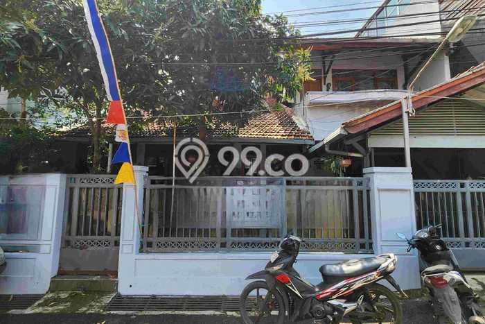 Rumah Luxury Modern Tanpa Renovasi di Bandung Kota Bandung Rumah Luxury Modern Tanpa Renovasi di Bandung Kota Bandung