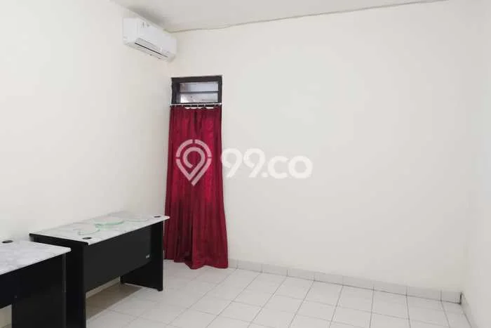 Cocok Untuk Investasi! For Sale Kost di Sleman 8 Kamar Cocok Untuk Investasi! For Sale Kost di Sleman 8 Kamar