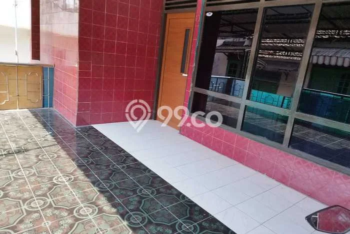 Cocok Untuk Investasi! For Sale Kost di Sleman 8 Kamar Cocok Untuk Investasi! For Sale Kost di Sleman 8 Kamar