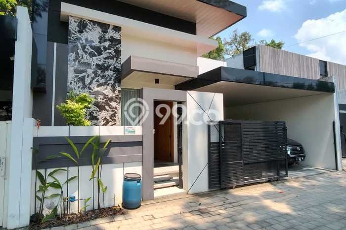 Rumah Modern Cantik 4 KT Bisa Langsung Pindah di Ngemplak Rumah Modern Cantik 4 KT Bisa Langsung Pindah di Ngemplak