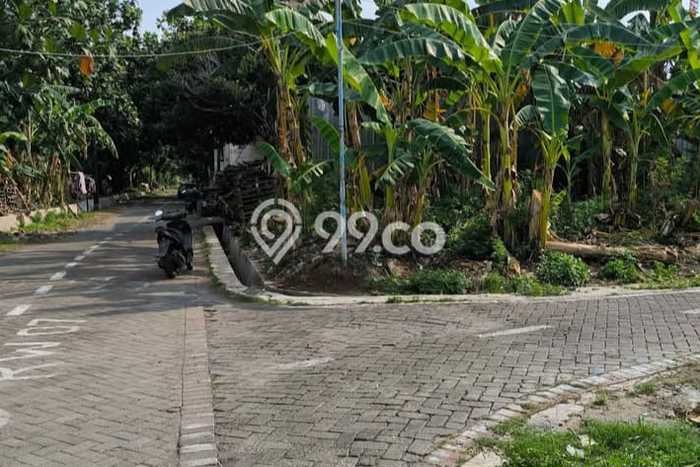Kavling Tanah Dijual di Semarang Barat, Semarang, Luas 234m2 Area Strategis Kavling Tanah Dijual di Semarang Barat, Semarang, Luas 234m2 Area Strategis