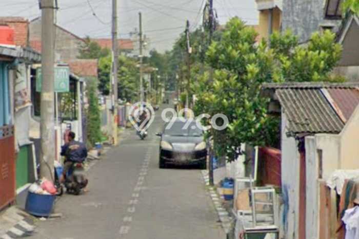 Rumah Strategis Modern Lb 77m2 di Semarang Barat, Semarang Rumah Strategis Modern Lb 77m2 di Semarang Barat, Semarang