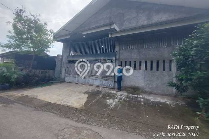 Area Ramai! Gudang Dijual di Pedurungan untuk Bisnis Luas Bangunan 250m2 Area Ramai! Gudang Dijual di Pedurungan untuk Bisnis Luas Bangunan 250m2