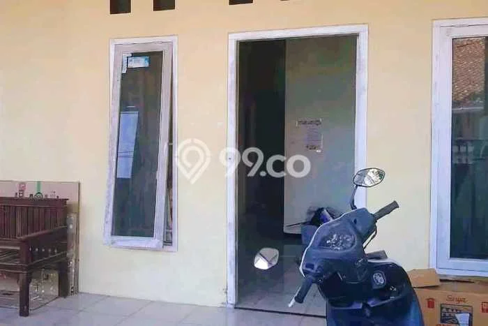 Unit Kost Dijual di Sampangan dengan 7 Kamar Kawasan Ramai Unit Kost Dijual di Sampangan dengan 7 Kamar Kawasan Ramai