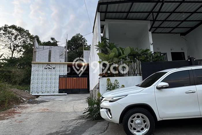 Rumah Modern LB/LT 40m2/67m2 Dijual di Kedungmundu, Semarang Rumah Modern LB/LT 40m2/67m2 Dijual di Kedungmundu, Semarang