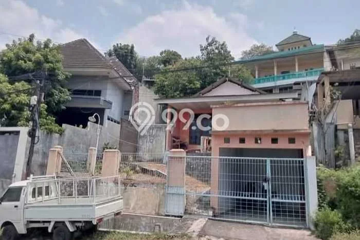 Dijual Cepat Rumah Bagus Siap Huni LB 120m2 di Sompok, Semarang Dijual Cepat Rumah Bagus Siap Huni LB 120m2 di Sompok, Semarang