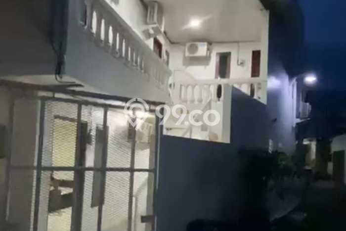 Dijual Kost di Kawasan Gayamsari, Semarang, Spesifikasi 0 KT, 18 KM, 312m2 Dijual Kost di Kawasan Gayamsari, Semarang, Spesifikasi 0 KT, 18 KM, 312m2