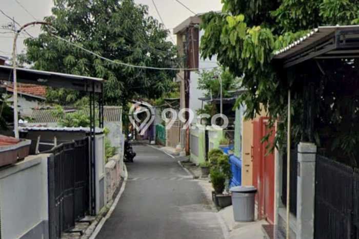 Rumah Kost untuk Dijual di Gajah Mungkur dengan 0 KT, 11 KM, Luas 280m2 Rumah Kost untuk Dijual di Gajah Mungkur dengan 0 KT, 11 KM, Luas 280m2