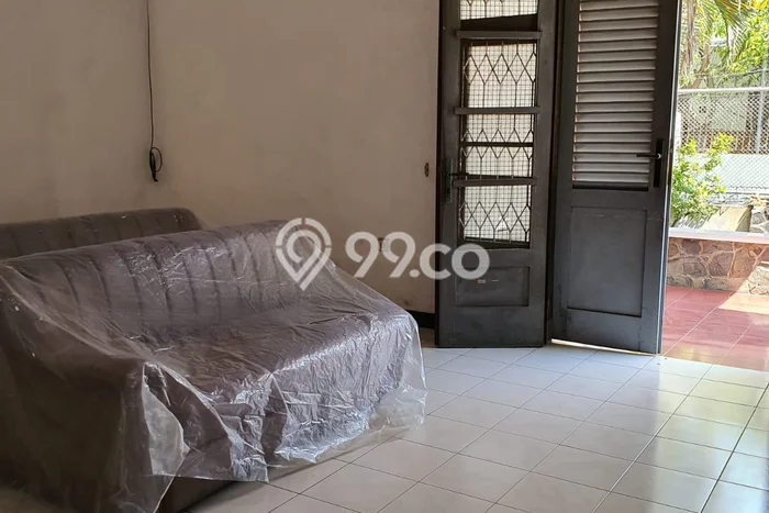 Rumah Cantik Siap Huni Di Krembangan Luas 250m2 Aman Rumah Cantik Siap Huni Di Krembangan Luas 250m2 Aman