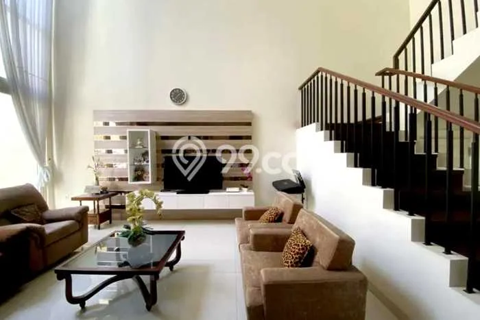 Siap Huni Rumah Mewah 4 Kamar di Dukuh Pakis Dekat ke Mana Pun Siap Huni Rumah Mewah 4 Kamar di Dukuh Pakis Dekat ke Mana Pun