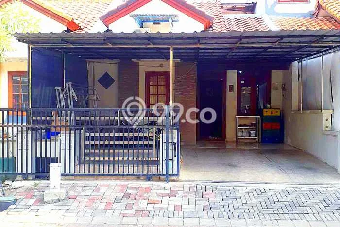 Rumah Modern 2 KT di Citraland Surabaya Rumah Modern 2 KT di Citraland Surabaya