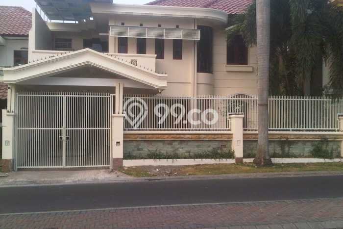 Rumah area , 5 KT, Akses Mudah Pusat Kota, LT 280m2m² Bangunan 350m2m² Rumah area , 5 KT, Akses Mudah Pusat Kota, LT 280m2m² Bangunan 350m2m²