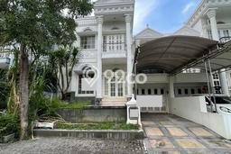 Jual Rumah Mewah Megah Dengan View Cantik di Citraland, Surabaya Jual Rumah Mewah Megah Dengan View Cantik di Citraland, Surabaya