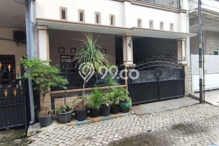 Hunian Cantik Minimalis Lb 140m2 di Waru, Sidoarjo Hunian Cantik Minimalis Lb 140m2 di Waru, Sidoarjo