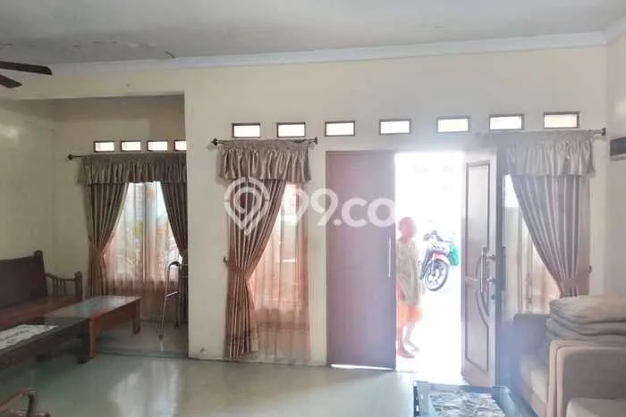 Hunian Terjangkau Strategis LT 140m2 di Jakarta Timur Hunian Terjangkau Strategis LT 140m2 di Jakarta Timur