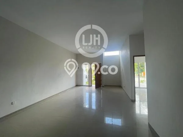 Rumah Modern 4 KT di Tiban Batam Unfurnished Rumah Modern 4 KT di Tiban Batam Unfurnished