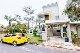 HOT LISTING! Rumah Ready Stock di Batam Centre, Batam, LT 250m² LB 119m² HOT LISTING! Rumah Ready Stock di Batam Centre, Batam, LT 250m² LB 119m²