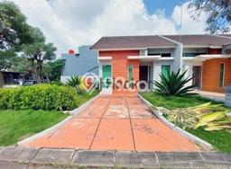 PRIME AREA! Rumah di Batam Centre, 2 KT, Lingkungan Elite, Luas 196m² LB 70m² PRIME AREA! Rumah di Batam Centre, 2 KT, Lingkungan Elite, Luas 196m² LB 70m²